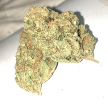 Wedding Cake DY Marijuana Strain